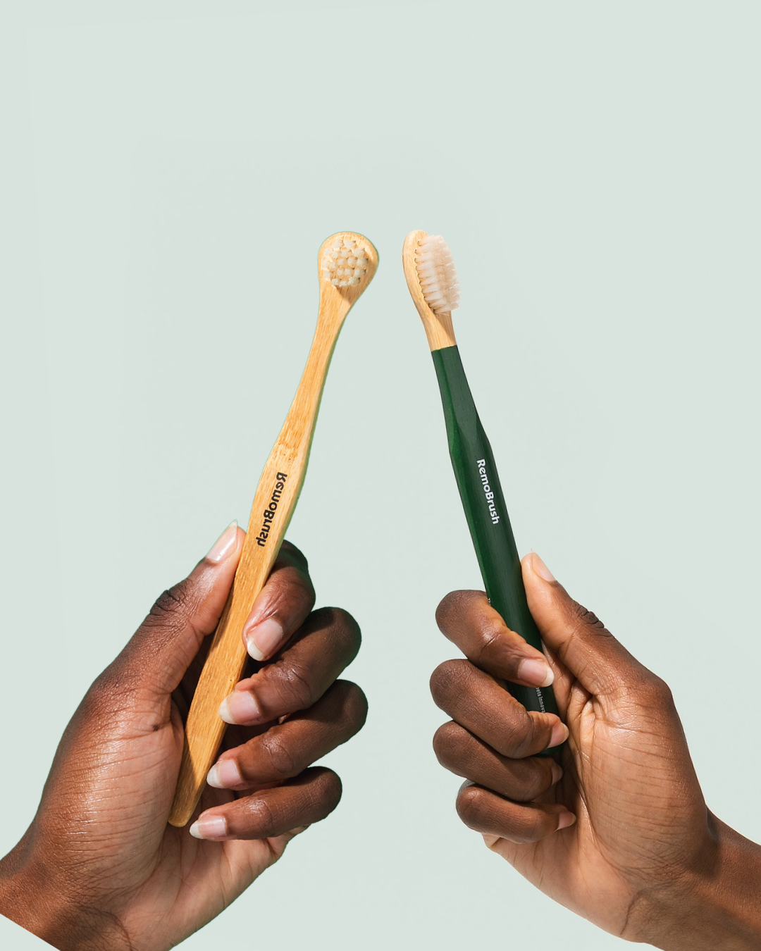 Soft Glow Essentials (RemoBrush + Tongue Brush)