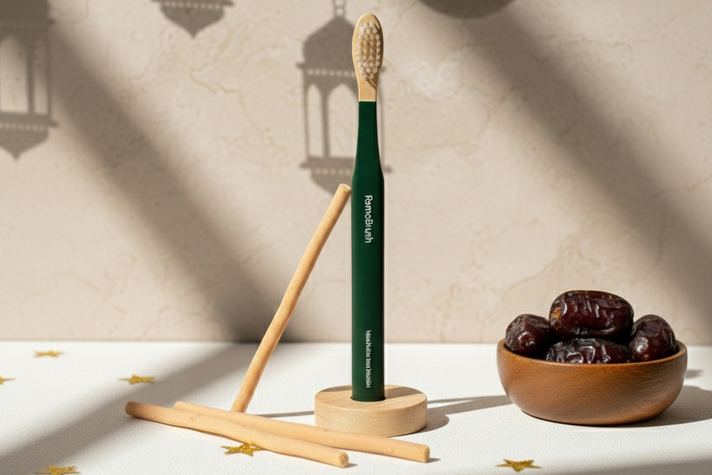Gear Up For Ramadan (RemoBrush + 3 Miswak Sticks)